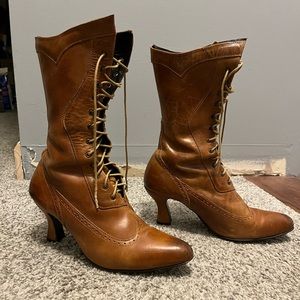 Oak Tree Farms leather Victorian boots